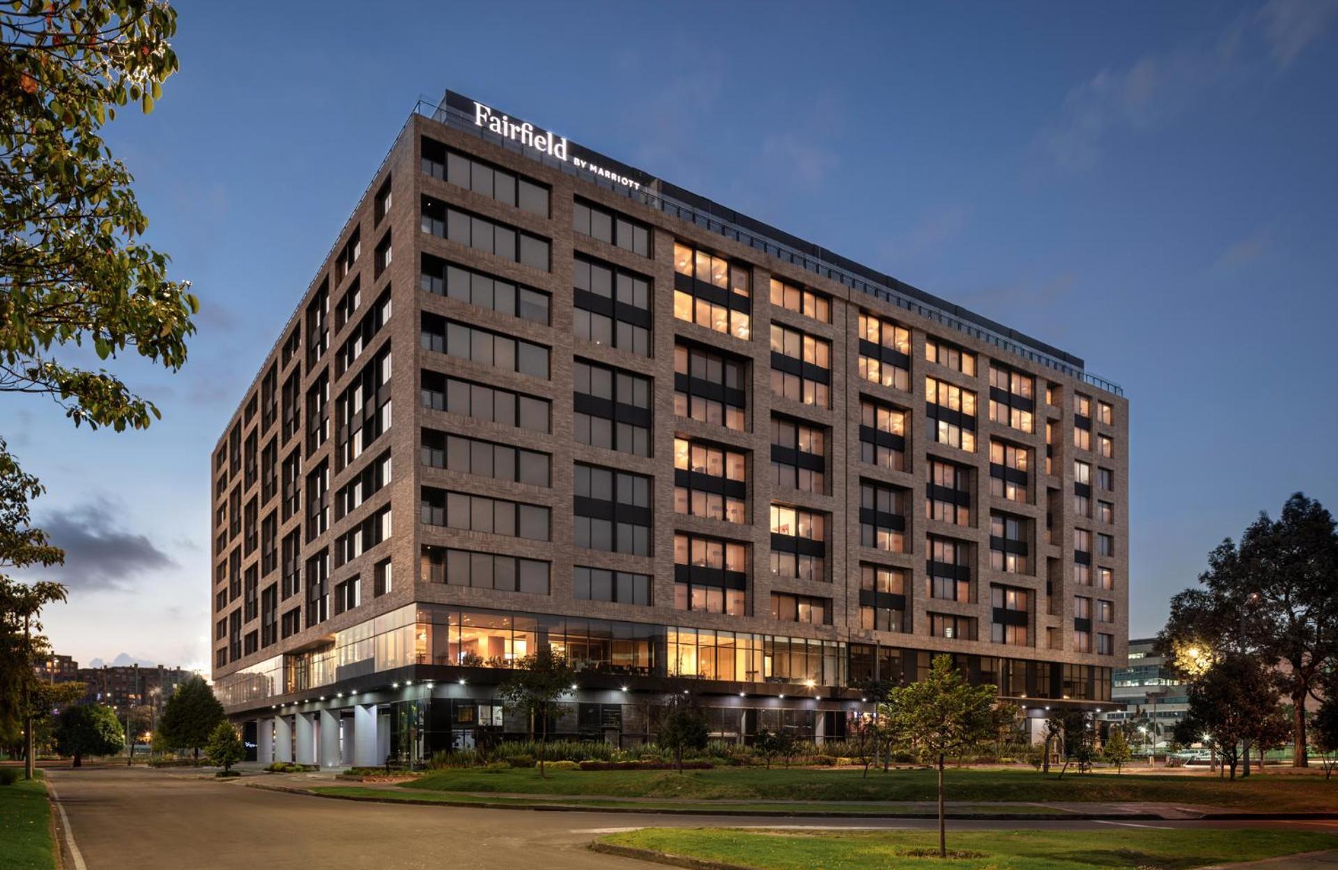 Fairfield By Marriott Bogota Embajada Hotel Exterior photo