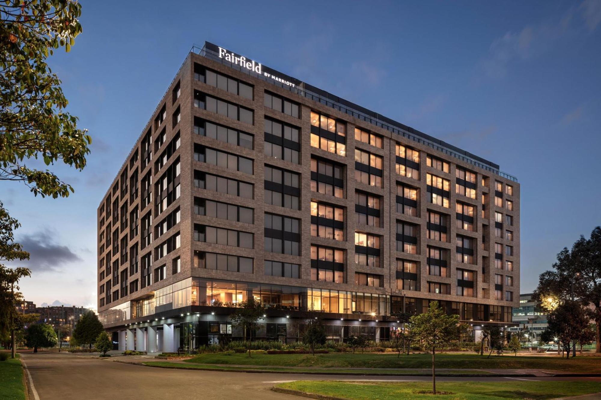 Fairfield By Marriott Bogota Embajada Hotel Exterior photo