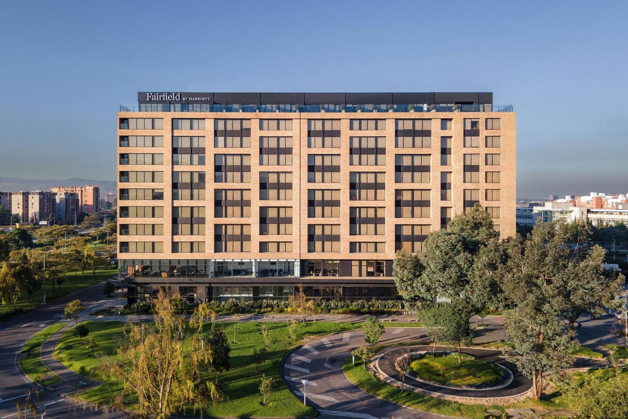 Fairfield By Marriott Bogota Embajada Hotel Exterior photo