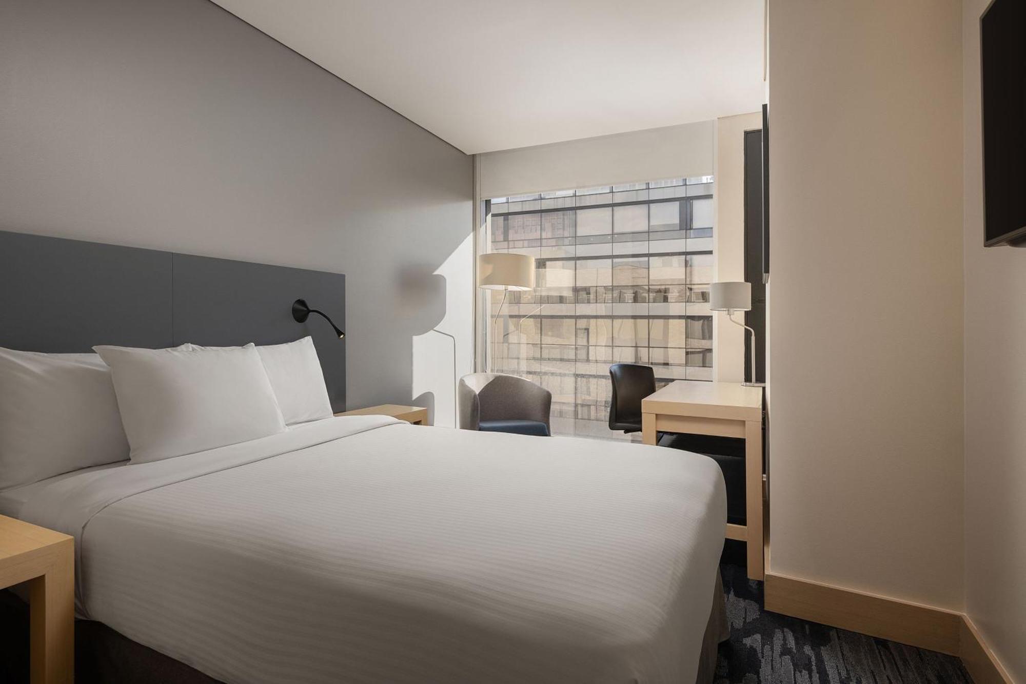 Fairfield By Marriott Bogota Embajada Hotel Exterior photo
